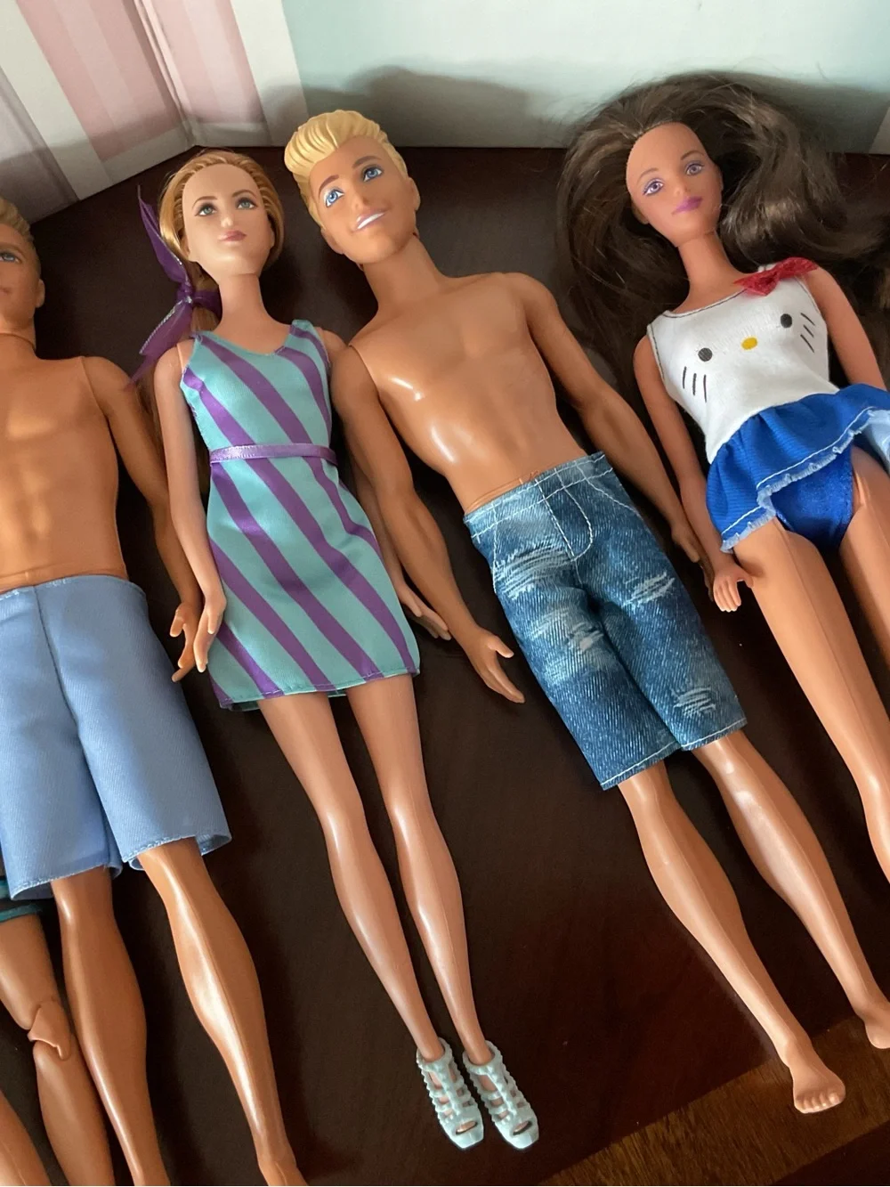 Barbie and Ken Dolls Bundle /Lot of 7 Dressed